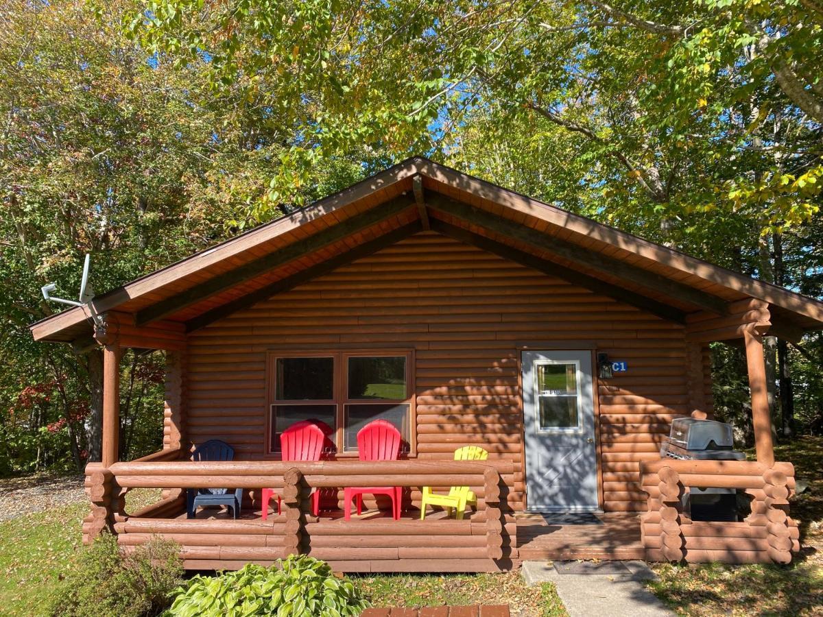 Adventures East Cottages And Campground Baddeck Inlet 외부 사진